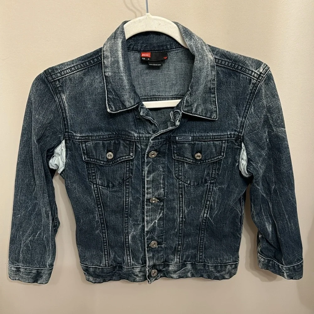Diesel Vintage Boys Blue Denim Stone Washed Distressed Trucker Jacket Italy M